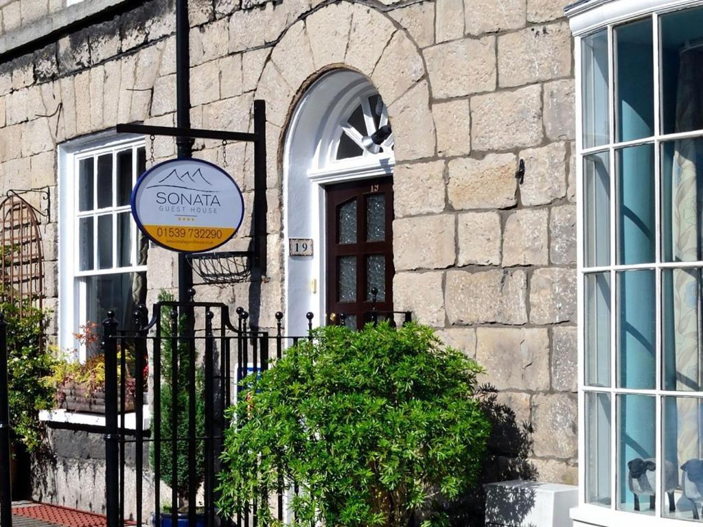 Sonata Guest House (Adults Only) Kendal Eksteriør billede